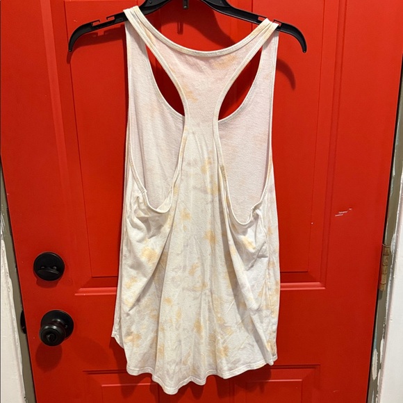 Bundle of Women's Sleeveless Tops - White and Purple - Picture 7 of 7